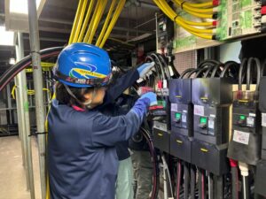 株式会社山村電設工業様